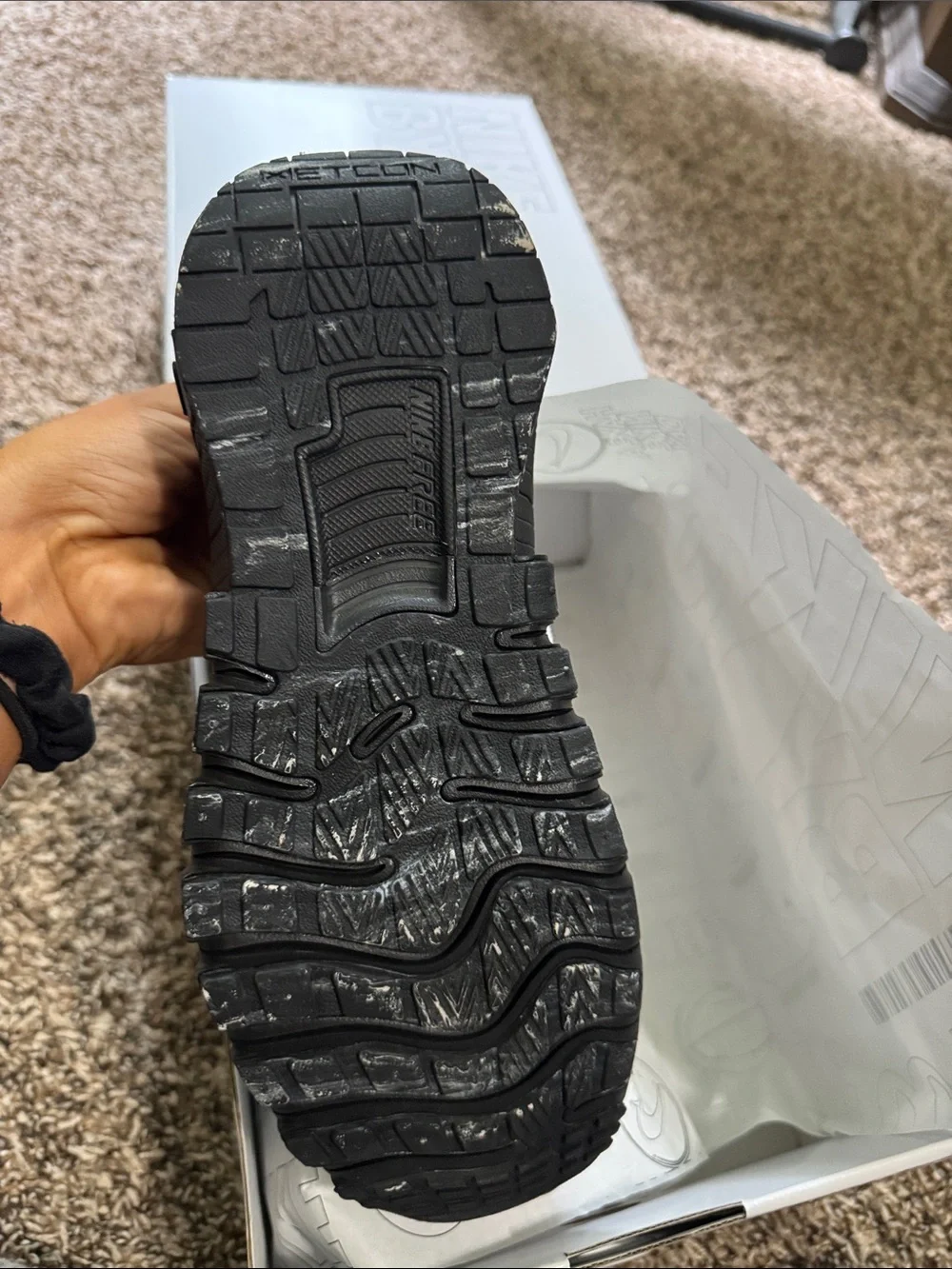 Nike lightweight sneakers